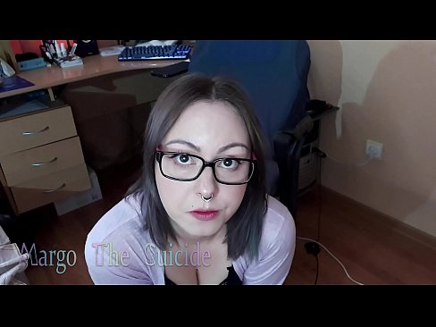 ❤️ Chica sexy con gafas chupa consolador profundamente en la cámara ️ Video de porno en es.myteporn.ru ❌️